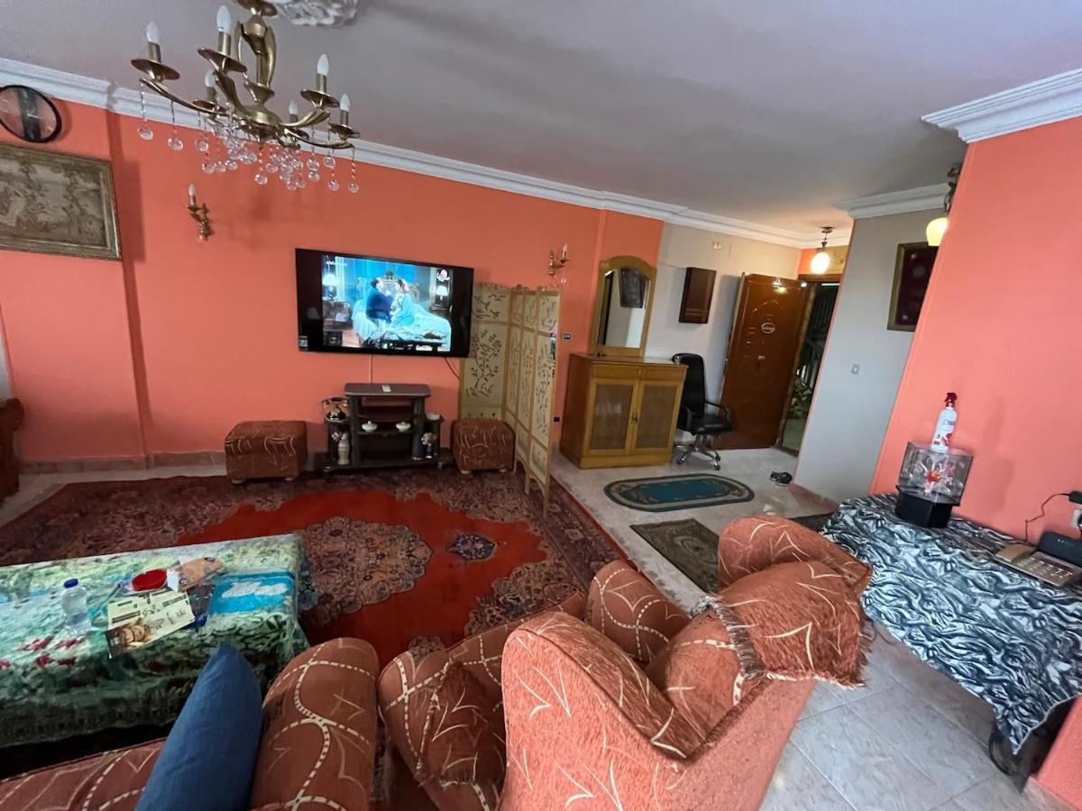 Spacious Apartment - Heliopolis 10Min From Airport Cairo Exterior foto