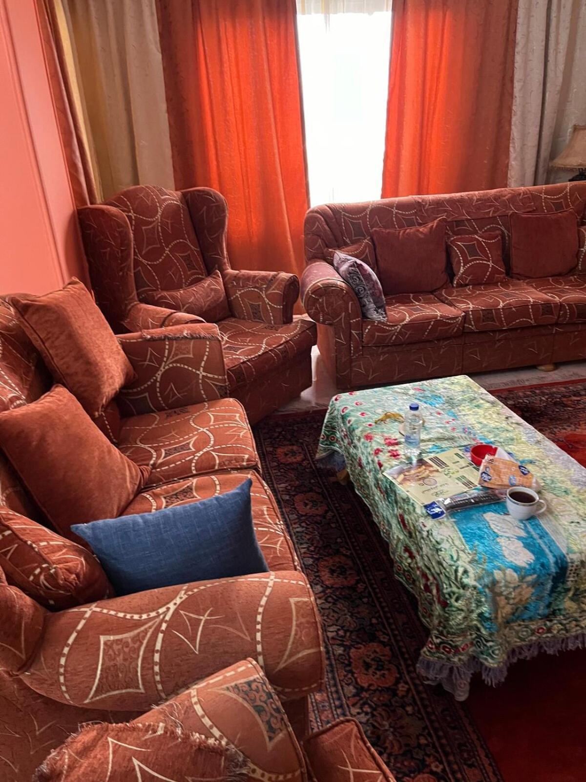 Spacious Apartment - Heliopolis 10Min From Airport Cairo Exterior foto